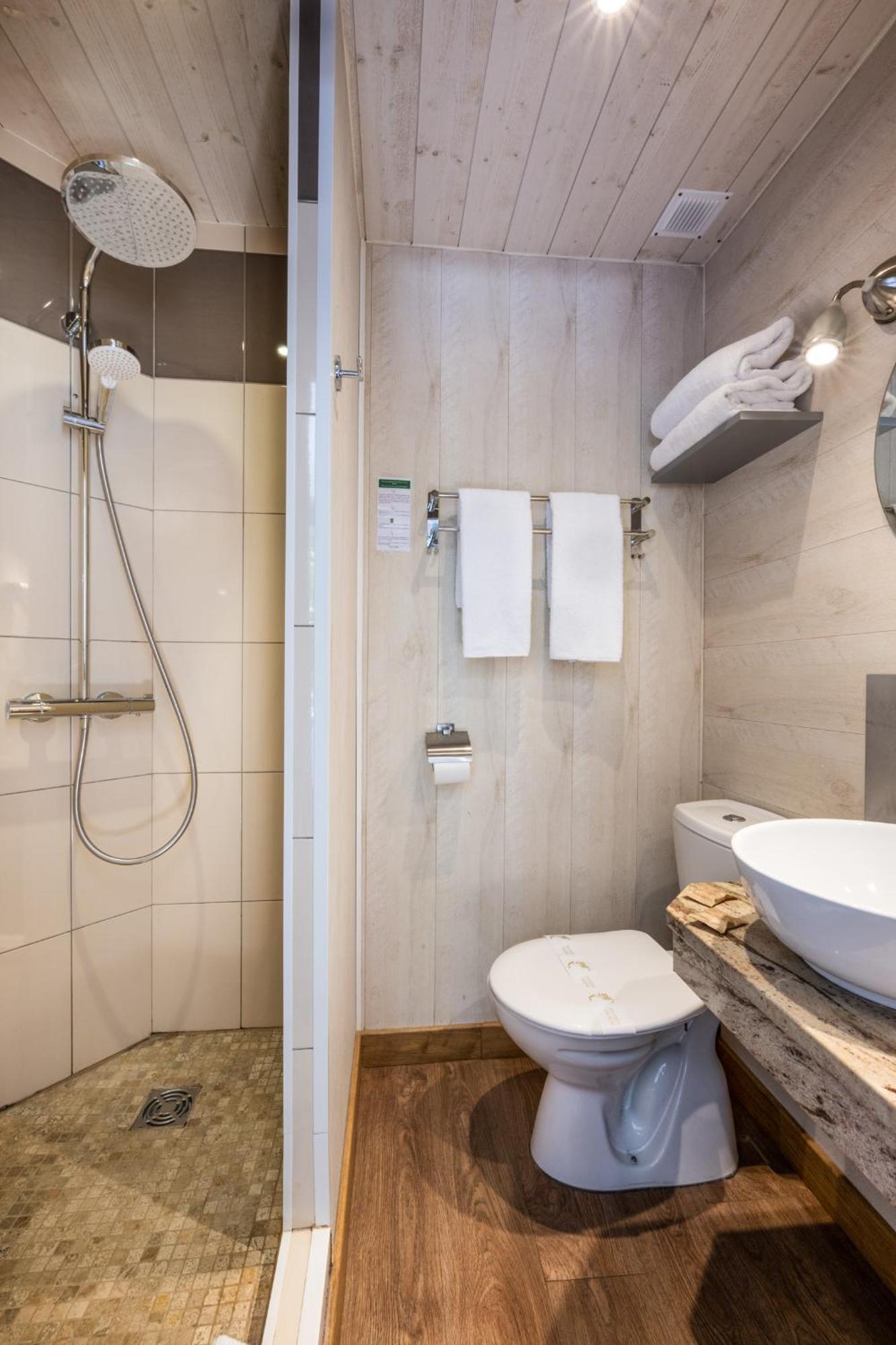 Hotel Beau Rivage Εξ Λε Μπαν Εξωτερικό φωτογραφία